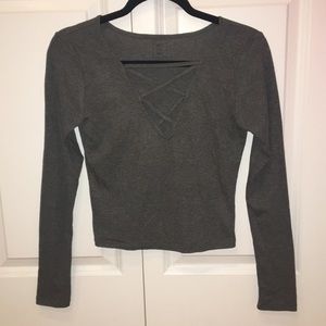 Grey long sleeve crop top